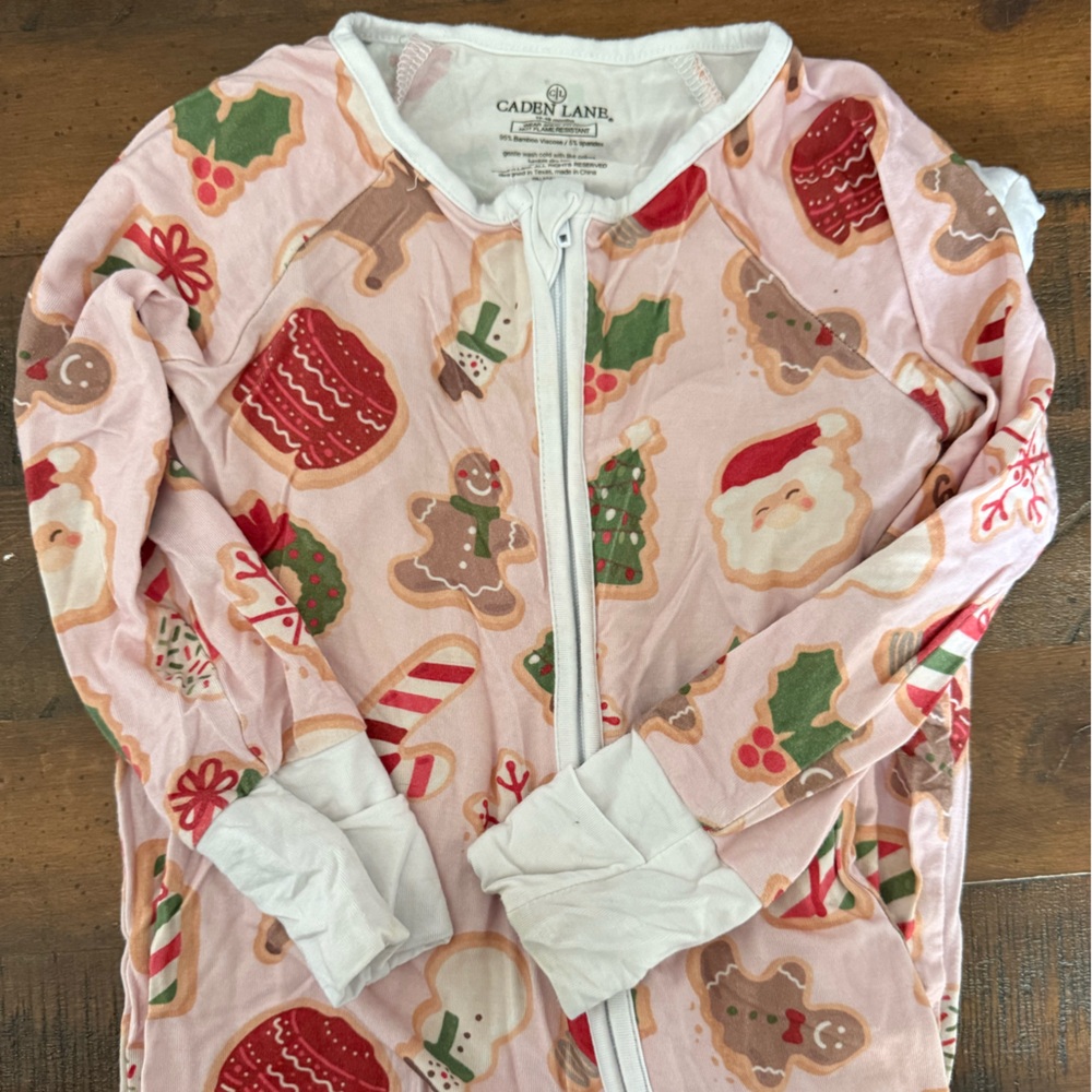 Caden Lane Pink Holiday Print Kids Pajamas
